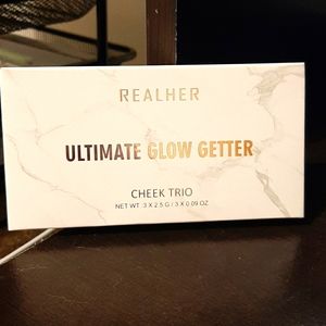 REALHER Ultimate Glow Getter Cheek Trio
